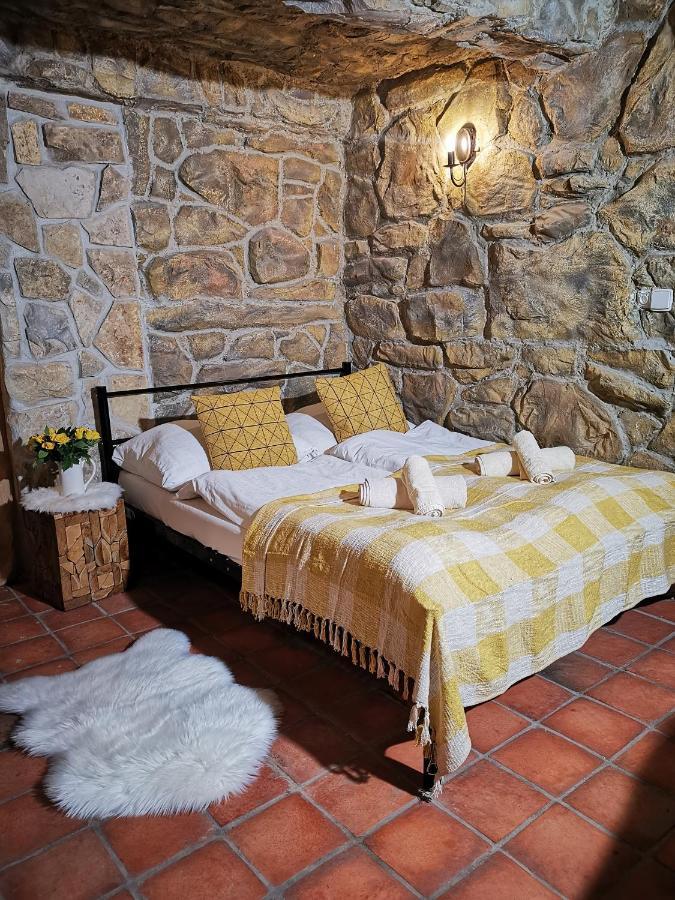 Mělník Hotel U Cisare Iii. מראה חיצוני תמונה